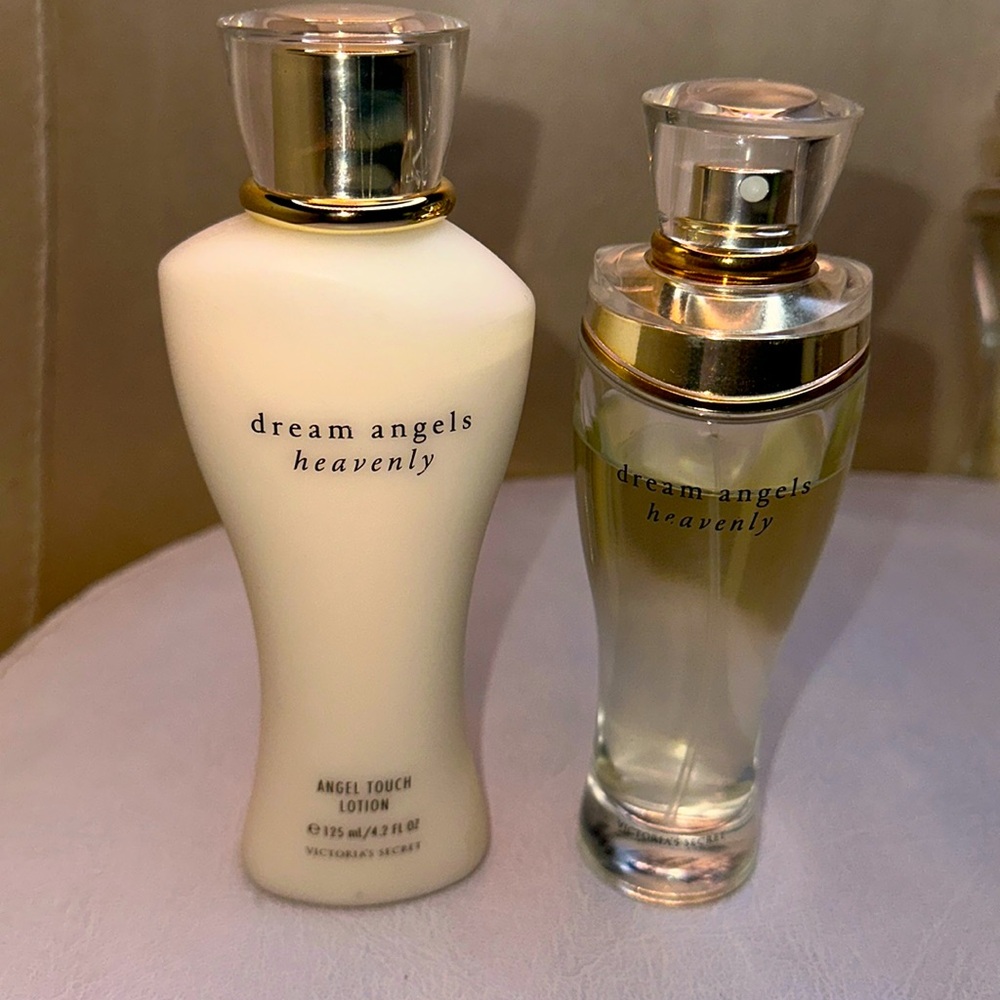 Victoria’s Secret dream angels heavenly eau de parfum spray